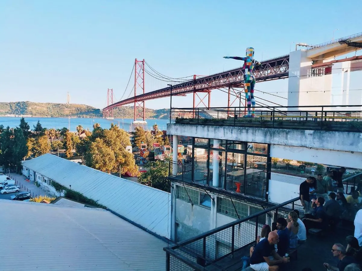 TryLisbon Calvário Appartamento